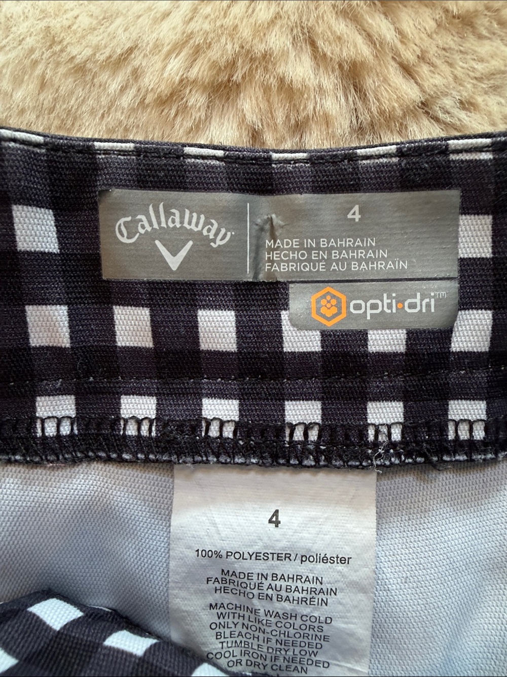 Callaway women’s black and white check golf shorts 7 inch inseam size 4 - Picture 2 of 8